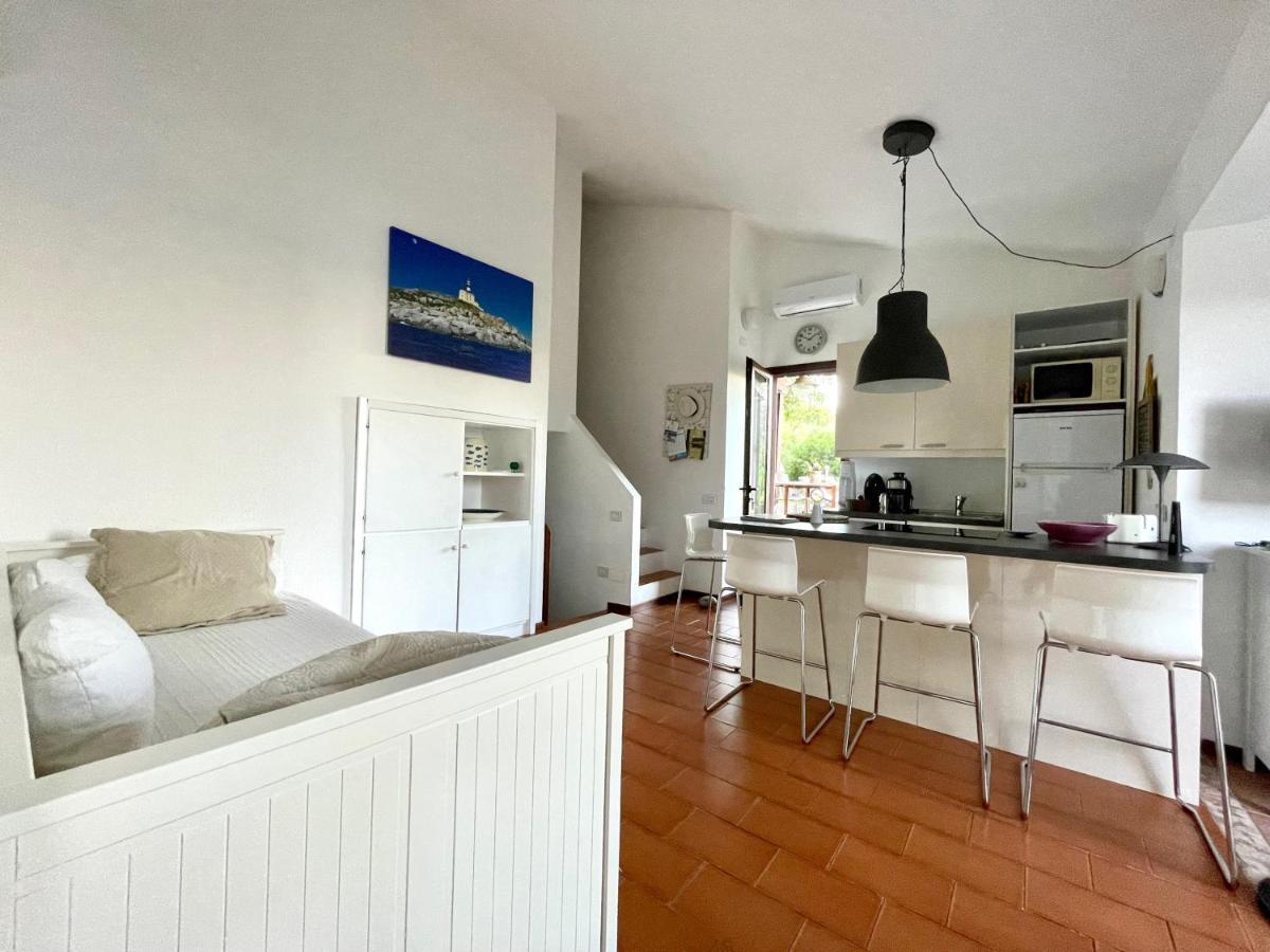 Domus Moon Apartment With Sea View ヴィッラシミーウス エクステリア 写真